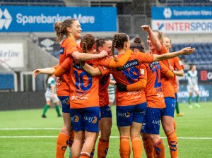 Sesongens første hjemmekamp endte med 2-0-seier over KIL/Hemne. Foto: Kristian Moe