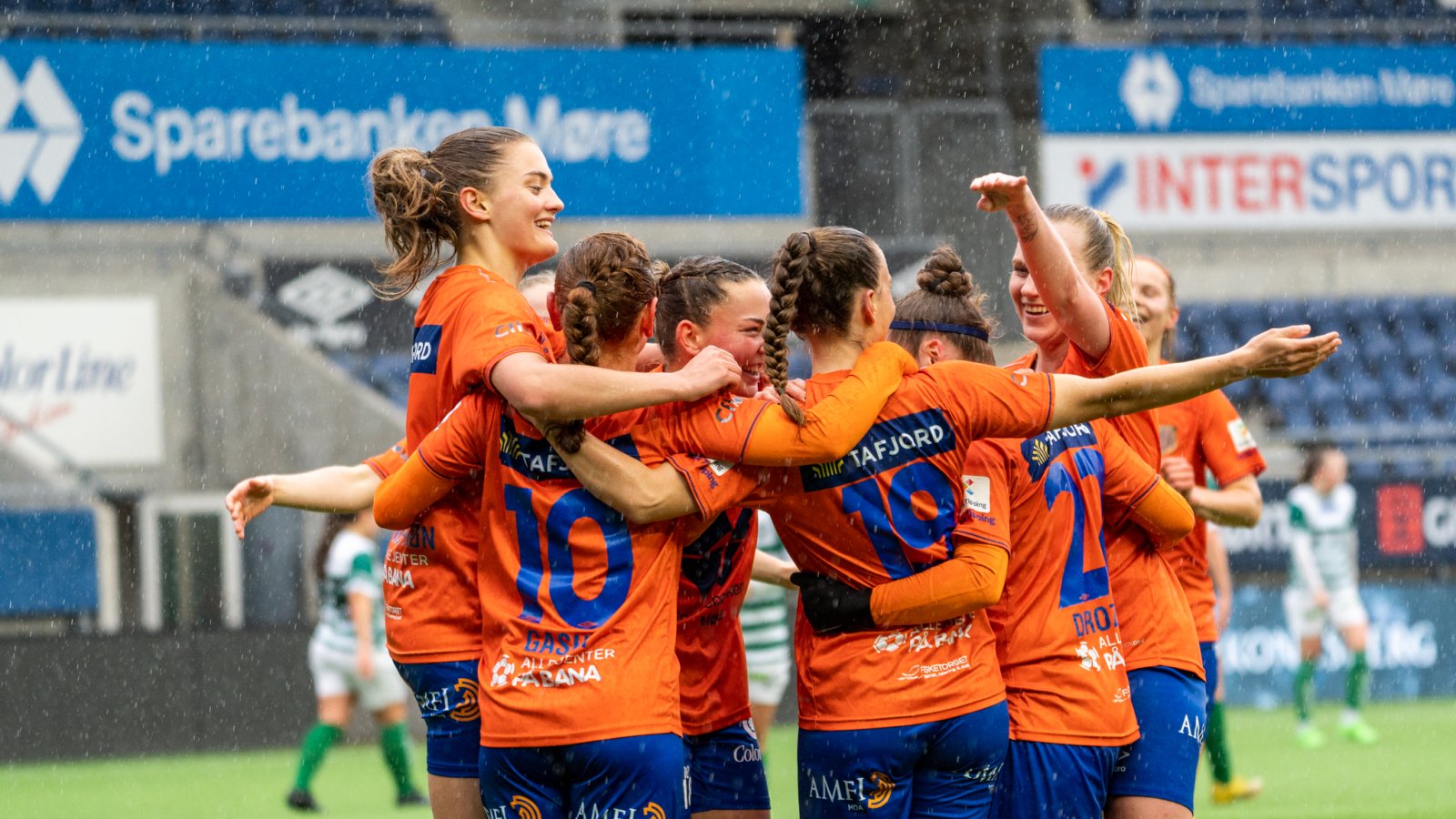 Sesongens første hjemmekamp endte med 2-0-seier over KIL/Hemne. Foto: Kristian Moe